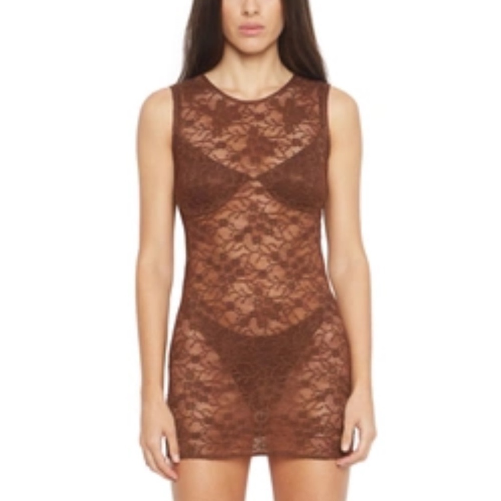 Elegant Lace Chemise in Brown